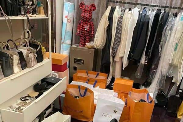 瀍河区回收一线品牌衣服